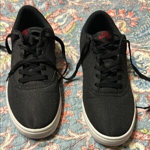 Nike SB Black and White Sneakers